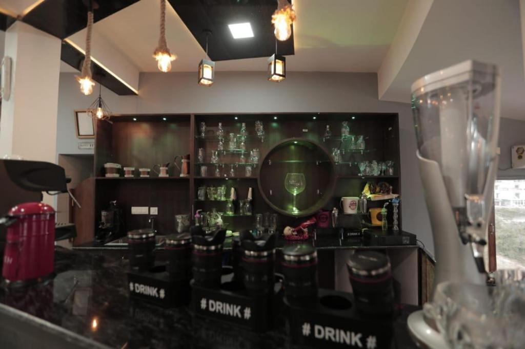 Icebergs Mussoorie - A Boutique Stay And 24 Hrs Roof Top Cafe Eksteriør bilde